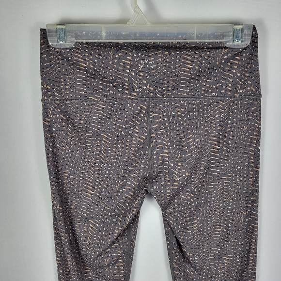 Varley Size M Luna High Rise 7/8 Legging Gray Gold Print - Picture 5 of 8